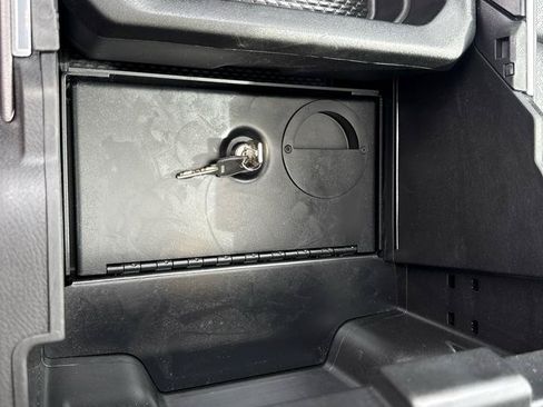 Used 2023 RAM 1500 Laramie RWD image 37