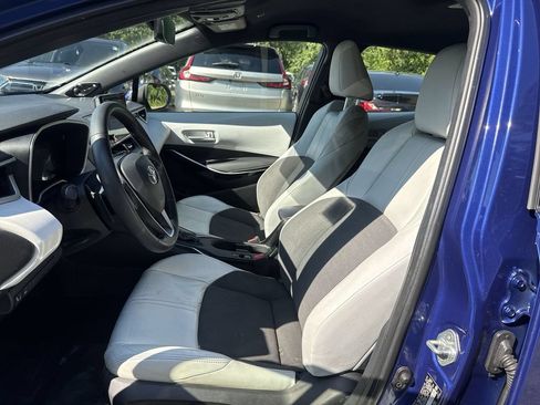 Used 2024 Toyota Corolla XSE FWD image 13