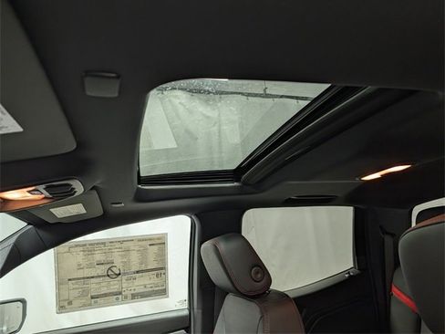 New 2026 Chevrolet Colorado Z71 w/ Technology Package image 12