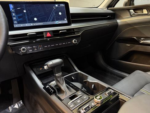 Used 2025 Kia K5 GT w/ GT1 Package image 16
