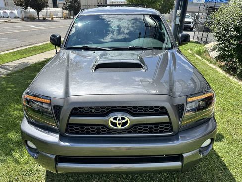 Used 2010 Toyota Tacoma 4x4 Double Cab image 13