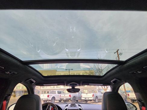 Used 2017 Porsche Cayenne GTS image 18