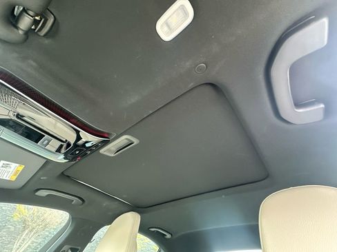 Certified 2023 Mercedes-Benz C 300 Sedan image 6