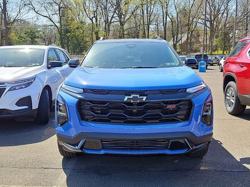 Used 2026 Chevrolet Equinox RS image 2