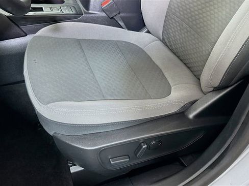 Used 2022 Ford Escape SE w/ SE Sport Appearance Package AWD/4WD image 23