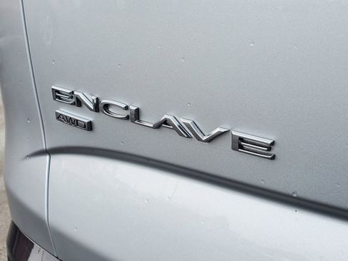 Used 2021 Buick Enclave Essence w/ Sound and Sites Package image 7