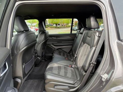 Certified 2024 Jeep Grand Cherokee L Laredo AWD/4WD image 25