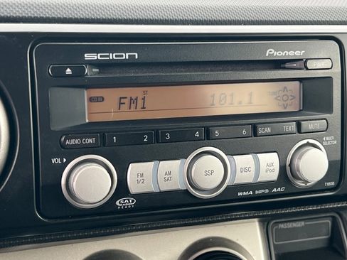 Used 2009 Scion xB image 15