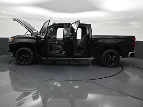 Used 2024 Chevrolet Silverado 1500 LT AWD/4WD image 34