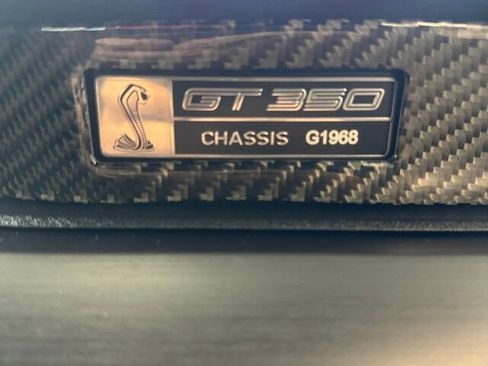 Used 2016 Ford Mustang Shelby GT350 w/ Track Package image 16