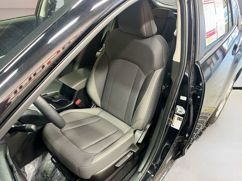 Used 2025 Subaru Impreza 2.0i image 18