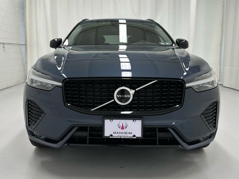 Used 2024 Volvo XC60 B5 Plus w/ Protection Package Premier AWD/4WD image 5