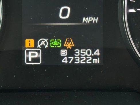 Used 2023 Subaru Outback Limited image 28