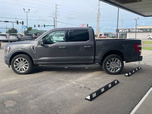 Used 2022 Ford F150 Limited AWD/4WD image 3