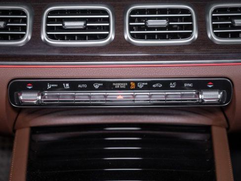 New 2026 Mercedes-Benz GLS 450 4MATIC image 18