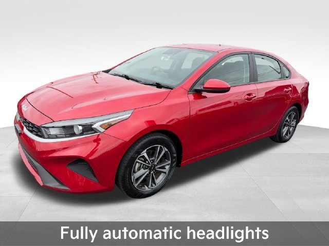 Used 2024 Kia Forte LXS FWD image 10