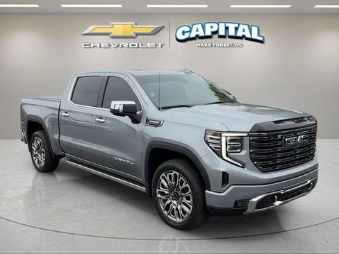 Used 2025 GMC Sierra 1500 Denali Ultimate AWD/4WD image 7