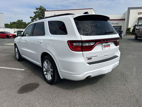 Used 2024 Dodge Durango GT RWD image 5