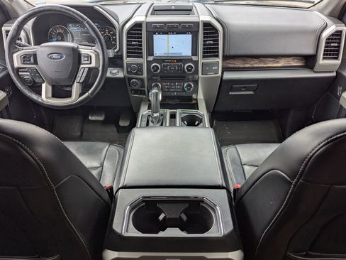 Used 2018 Ford F150 Lariat w/ Equipment Group 502A Luxury image 17