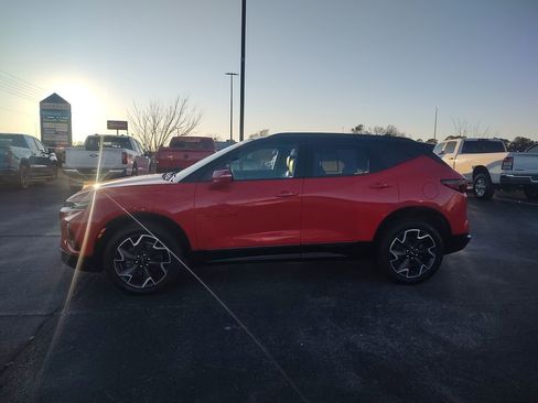 Used 2022 Chevrolet Blazer RS w/ Enhanced Convenience Package image 2