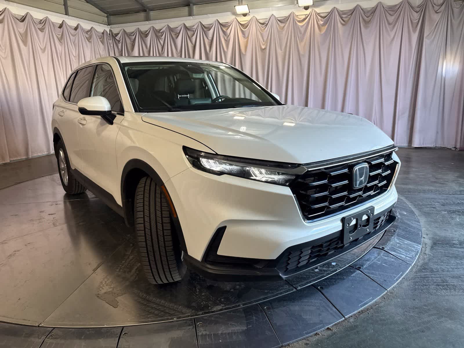 Used 2024 Honda CR-V EX image 3