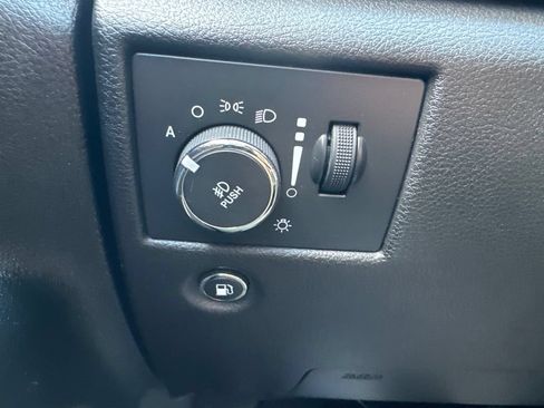 Used 2014 Jeep Grand Cherokee Summit AWD/4WD image 26
