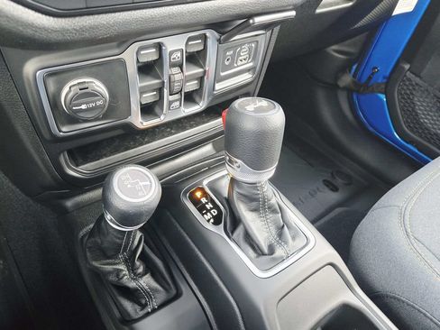 New 2026 Jeep Wrangler Unlimited Sport AWD/4WD image 30