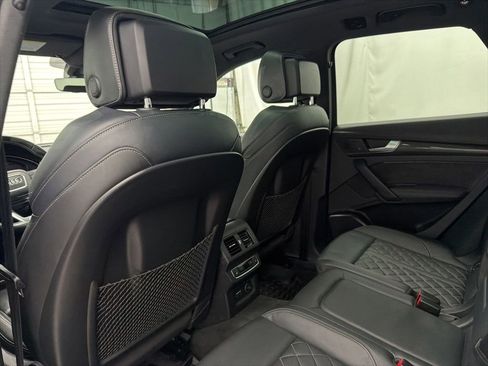 Used 2020 Audi SQ5 Premium Plus AWD/4WD image 18