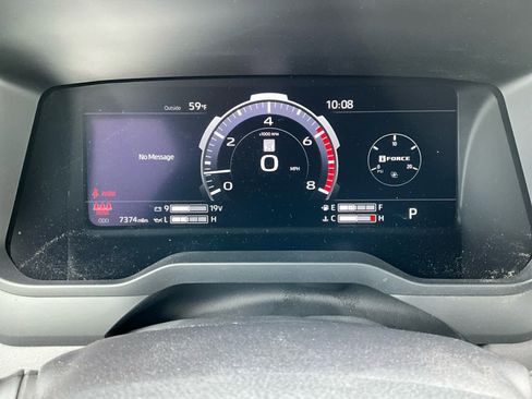 Used 2025 Toyota Tundra Platinum AWD/4WD image 20