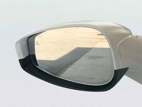 Used 2022 Ferrari F8 Tributo image 26