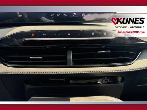 New 2026 Buick Enclave Sport Touring w/ Power Package AWD/4WD image 28