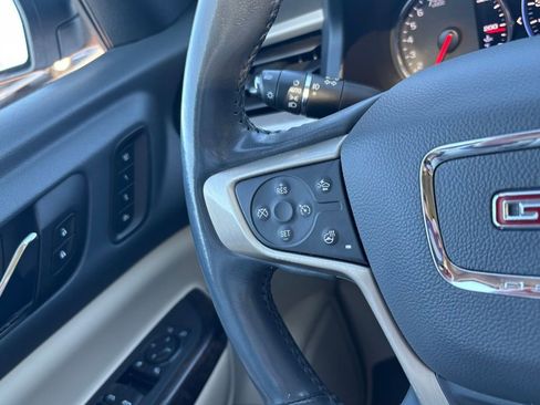 Used 2021 GMC Acadia Denali w/ Denali Ultimate Package image 37