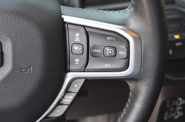 Used 2024 RAM 5500 Tradesman w/ Safety Group AWD/4WD image 19