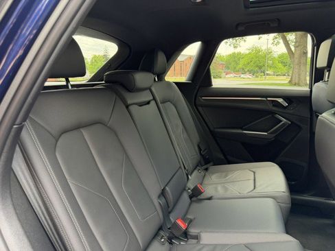 Certified 2025 Audi Q3 2.0T Premium w/ Convenience Package AWD/4WD image 25