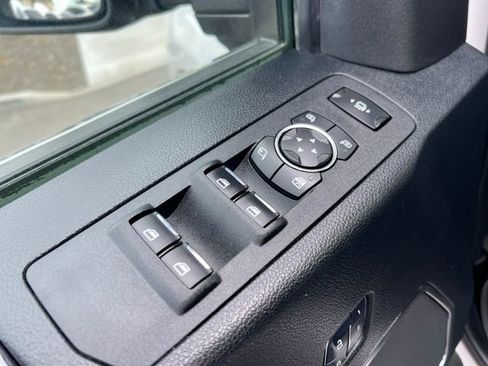 Used 2017 Ford F350 Platinum w/ Platinum Ultimate Package image 11