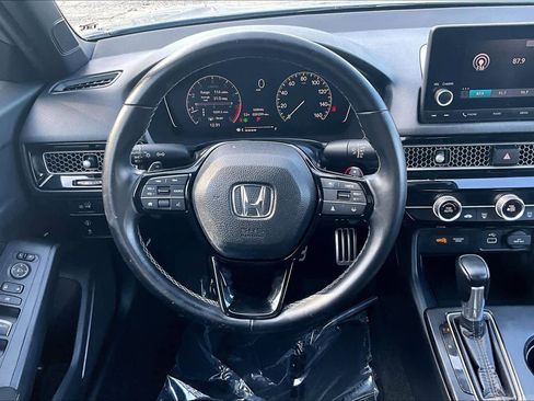 Used 2022 Honda Civic Sport image 5