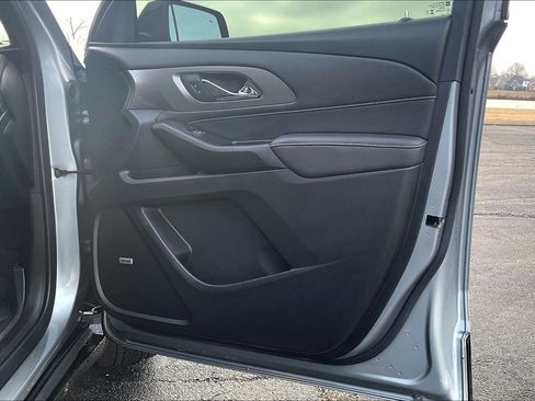 Used 2024 Chevrolet Traverse Premier w/ Redline Edition image 20