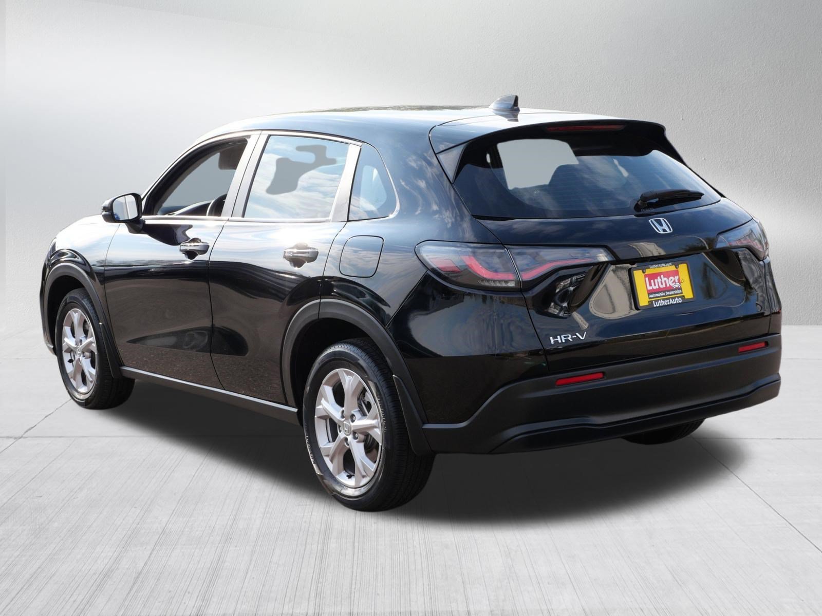 Certified 2024 Honda HR-V LX image 5