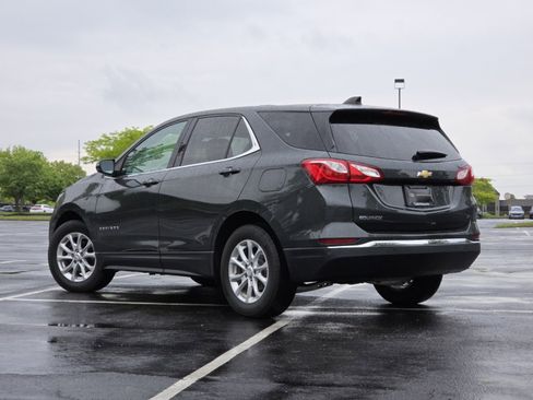 Used 2018 Chevrolet Equinox LT FWD image 16