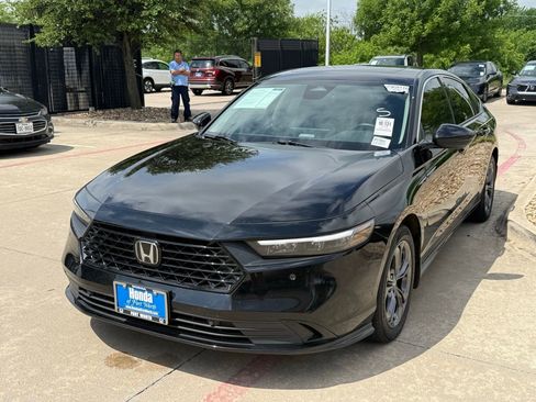 Used 2024 Honda Accord EX-L image 1