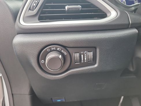 New 2026 Chrysler Voyager LX FWD image 24