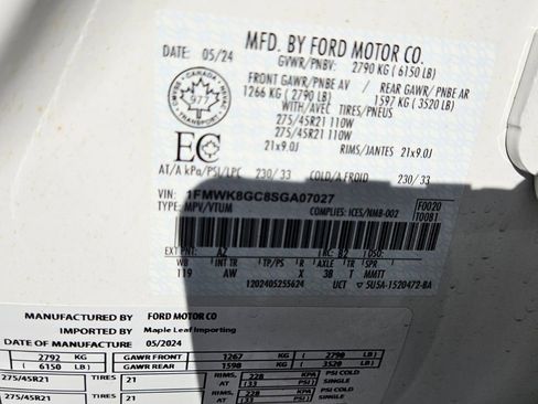 Used 2025 Ford Explorer ST image 6