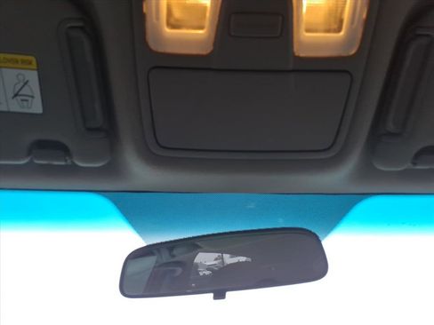 Used 2015 Hyundai Tucson SE image 18