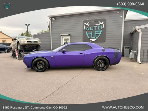 Used 2016 Dodge Challenger R/T Scat Pack RWD image 6