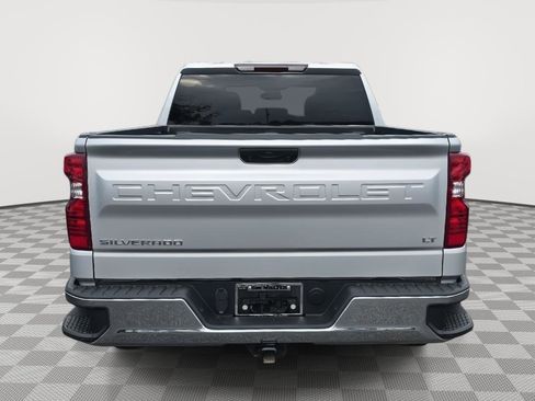 Used 2022 Chevrolet Silverado 1500 LT image 6