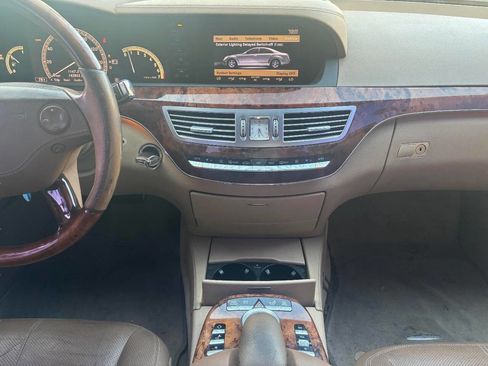 Used 2008 Mercedes-Benz S 550 image 19