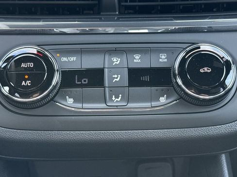 New 2026 Buick Envista Preferred image 17