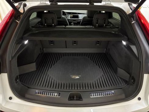 Used 2020 Cadillac XT4 Premium Luxury w/ Cold Weather Package FWD image 12