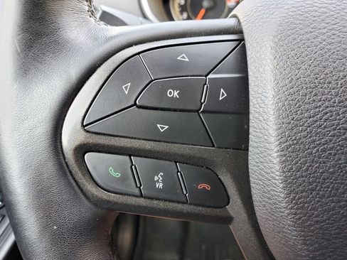 Used 2019 Jeep Cherokee Trailhawk AWD/4WD image 24