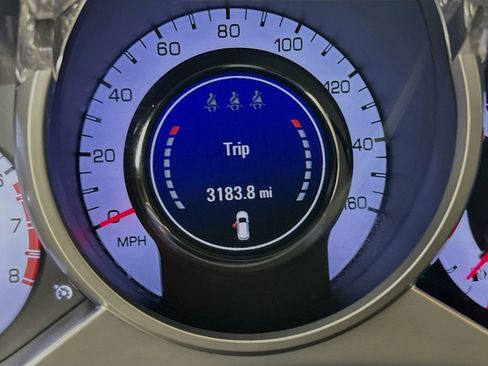 Used 2010 Cadillac SRX Premium image 13